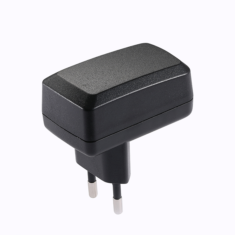 12W歐規(guī)USB-U3外觀